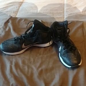 Men's size 8 Nike sneakers